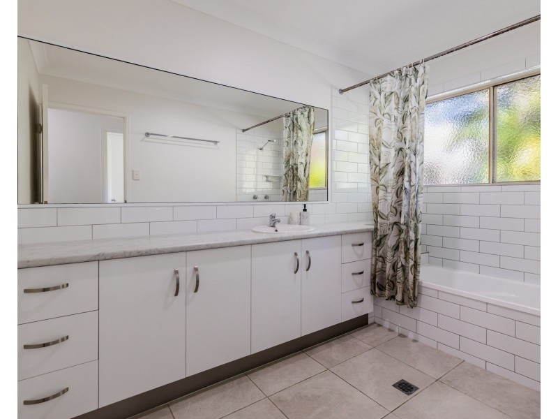 51 Jobson Road, Agnes Water QLD 4677
