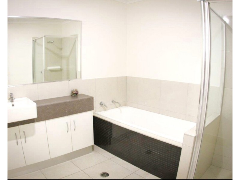 1/6 Springs Road, Agnes Water QLD 4677
