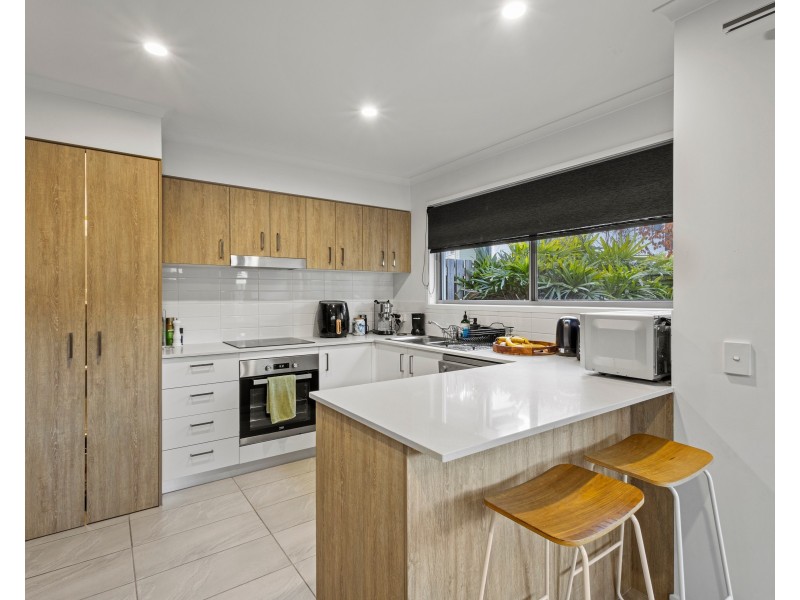 10/2 Allora Drive, Maroochydore QLD 4558
