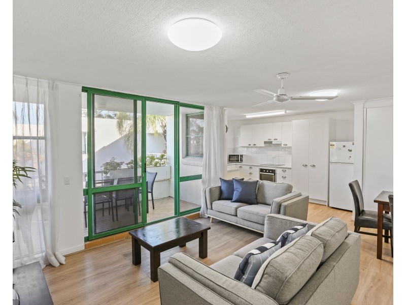 Alexandra Headland QLD 4572