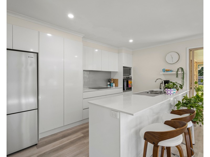 23 Oak Street, Cooroy QLD 4563