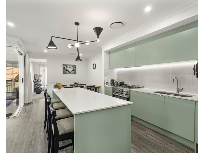 70 Pope Avenue, Burnside QLD 4560