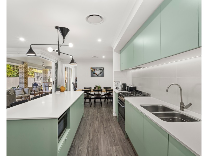 70 Pope Avenue, Burnside QLD 4560