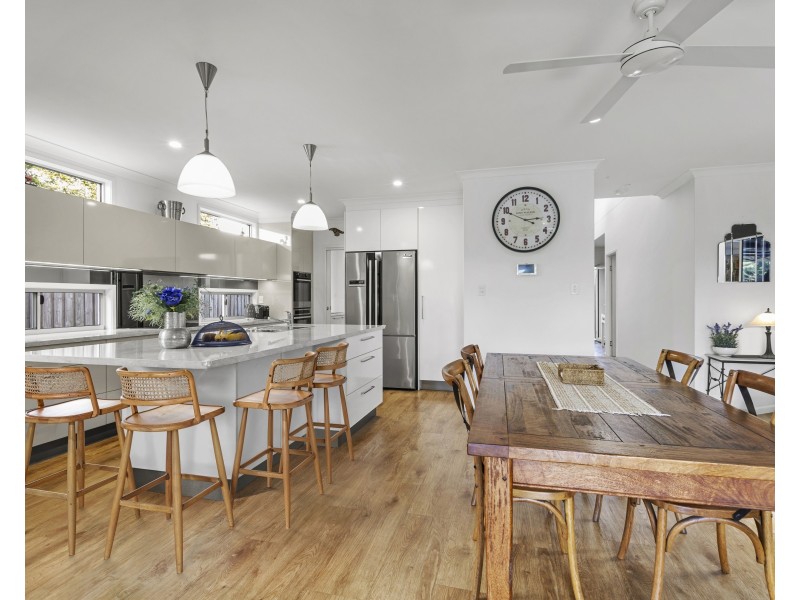18 Sunrise Drive, Maroochydore QLD 4558