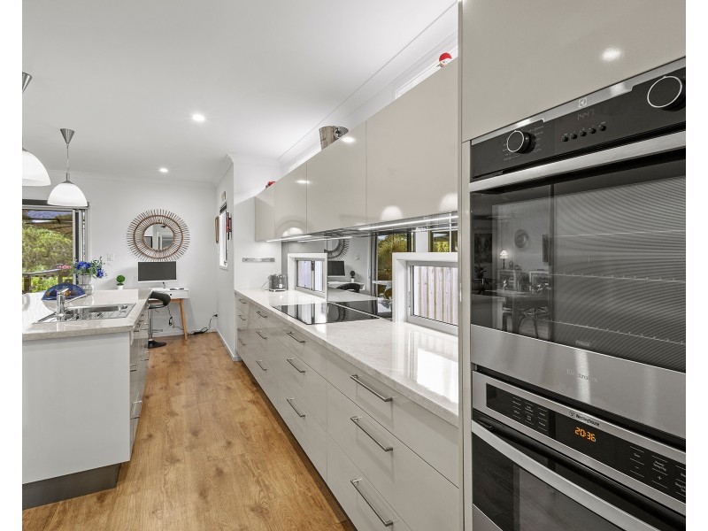 18 Sunrise Drive, Maroochydore QLD 4558