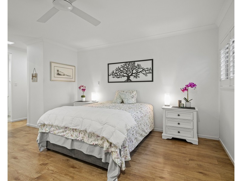18 Sunrise Drive, Maroochydore QLD 4558