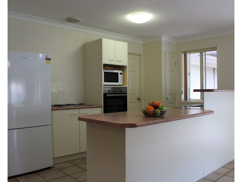 6 Karri Court, Mountain Creek QLD 4557