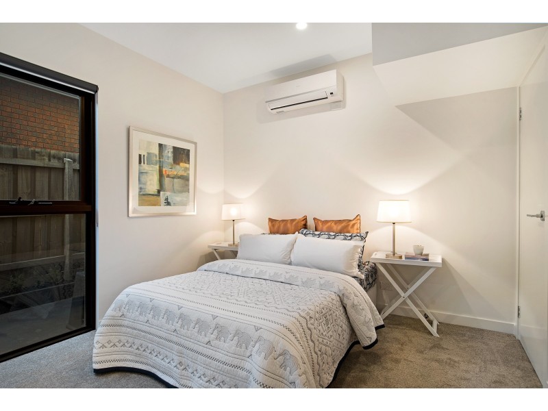 17 Railway Parade, Northcote VIC 3070