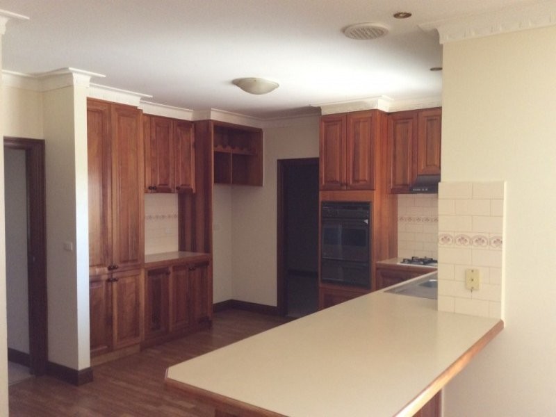 20 Dunraven Court, Sydenham VIC 3037