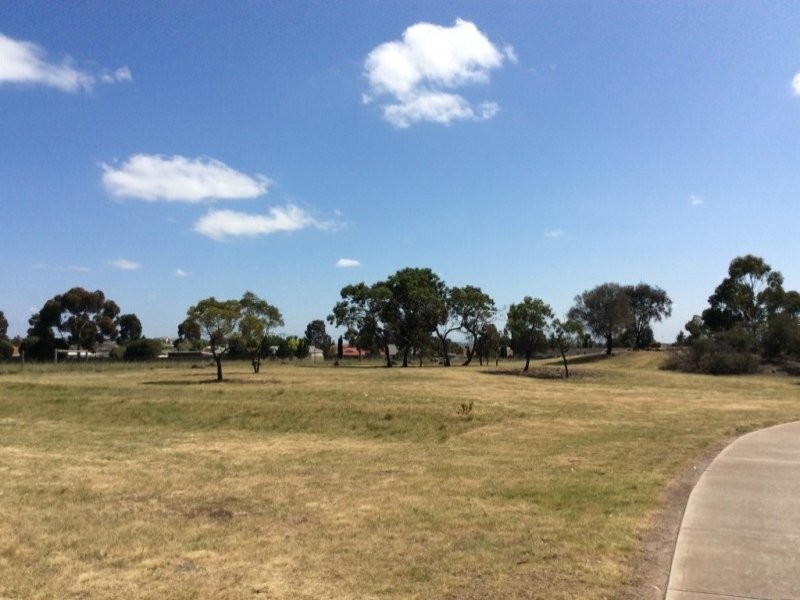 20 Dunraven Court, Sydenham VIC 3037