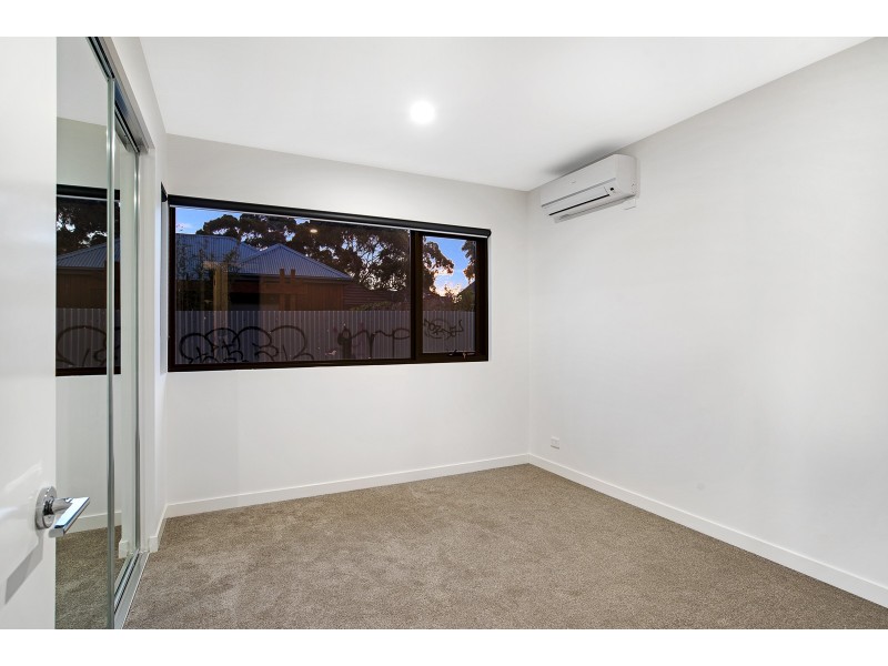 15 Railway Parade, Northcote VIC 3070