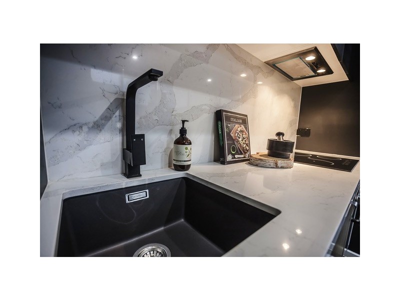 1/2 West Street, Brunswick VIC 3056