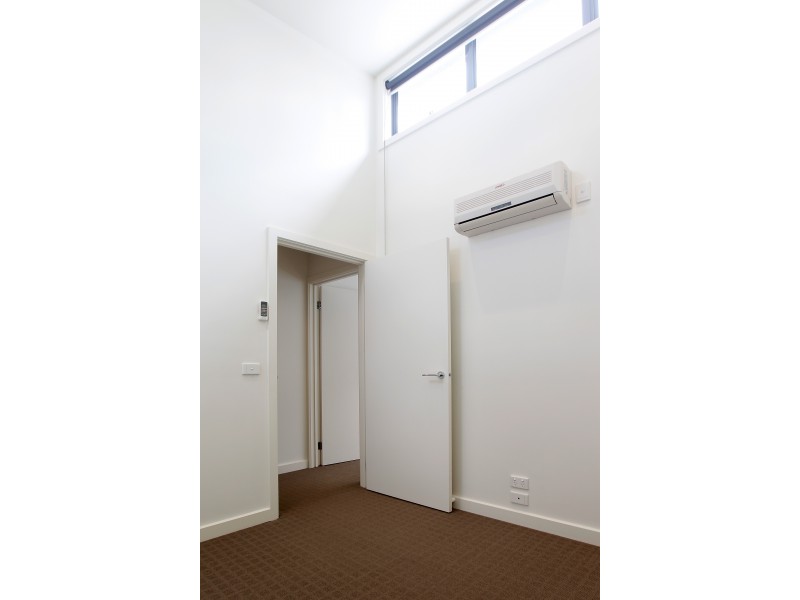 4/28 Breese Street, Brunswick VIC 3056