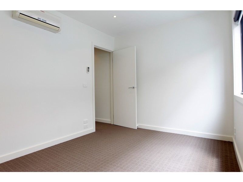 4/28 Breese Street, Brunswick VIC 3056