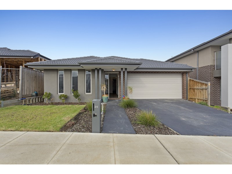 26 Ellaroo Circuit, Clyde North VIC 3978