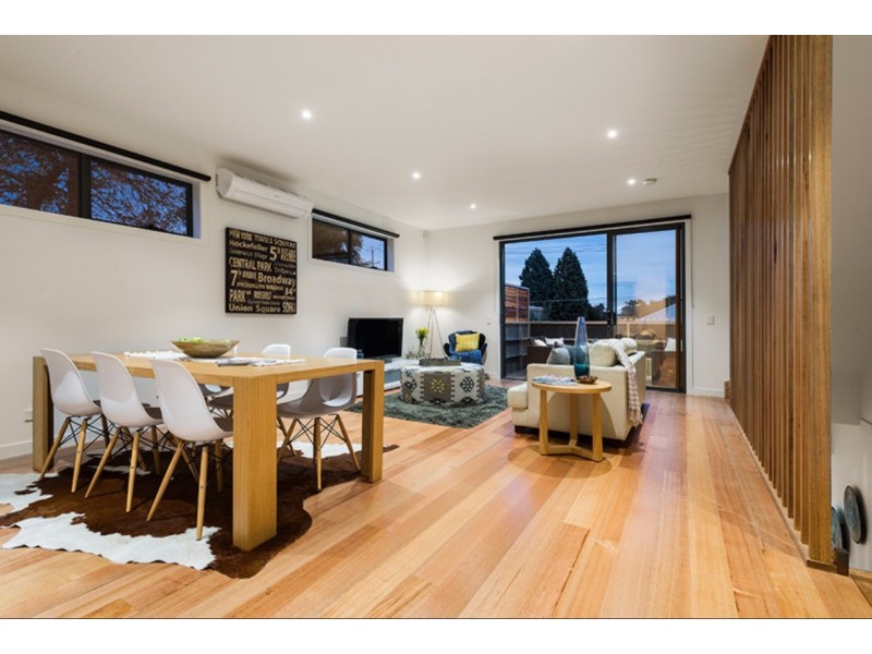 9 Clifford Place, Clifton Hill VIC 3068