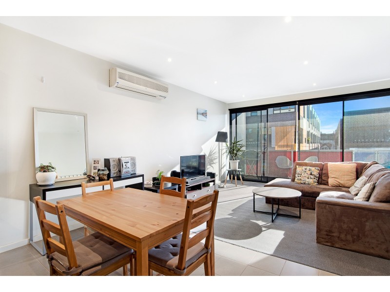 3F Florence Street, Brunswick VIC 3056