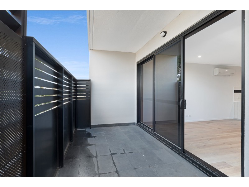 206/324 Pascoe Vale Road, Essendon VIC 3040