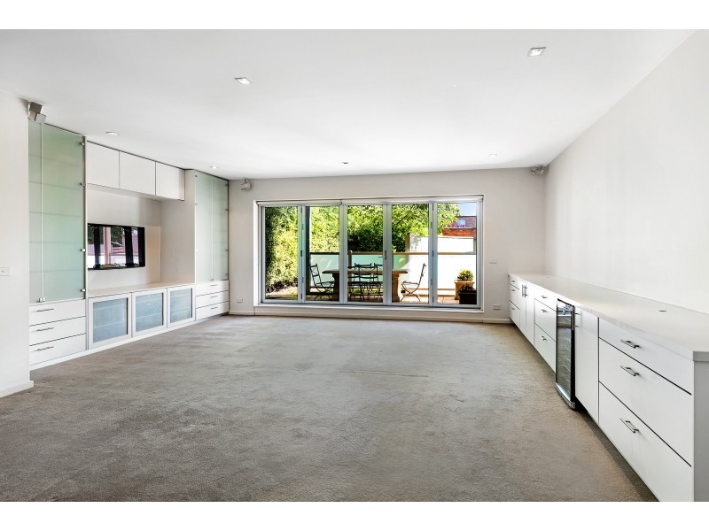 1/11 Wattletree Road, Armadale VIC 3143