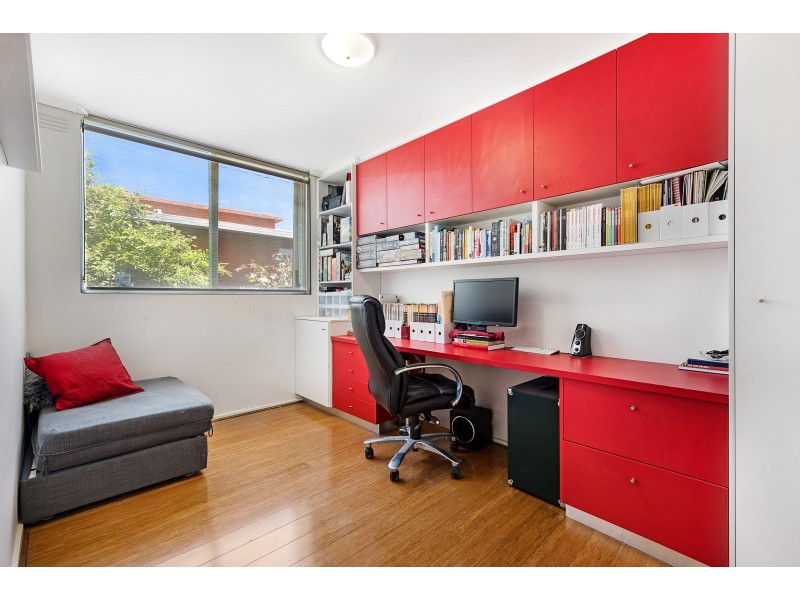 6/36 Hampton Parade, West Footscray VIC 3012