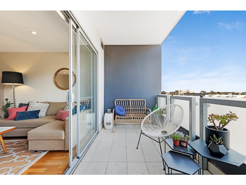 19/10 Breese Street, Brunswick VIC 3056