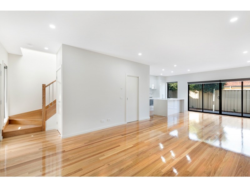 6a Davies Street, Hadfield VIC 3046