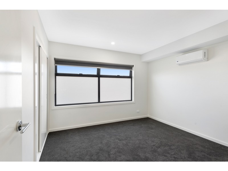 6a Davies Street, Hadfield VIC 3046