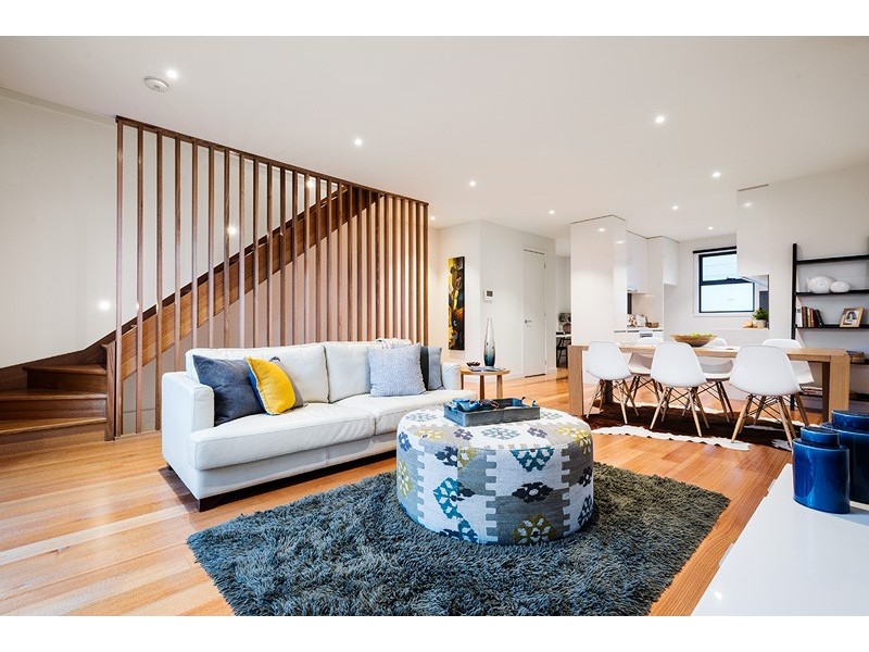 7 Clifford Place, Clifton Hill VIC 3068