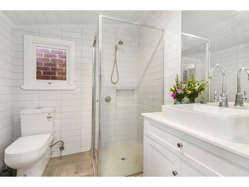 166 ALBERT STREET, Brunswick VIC 3056