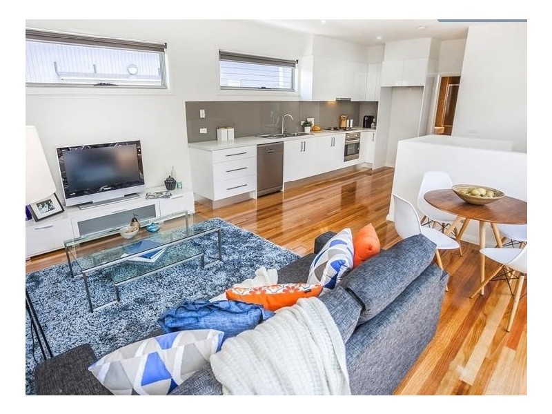 2/148 Grange Road, Fairfield VIC 3078