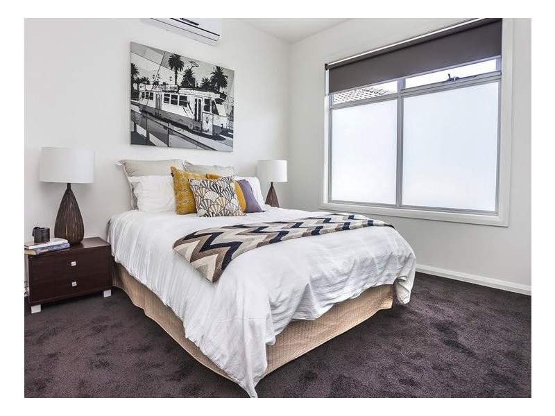 2/148 Grange Road, Fairfield VIC 3078