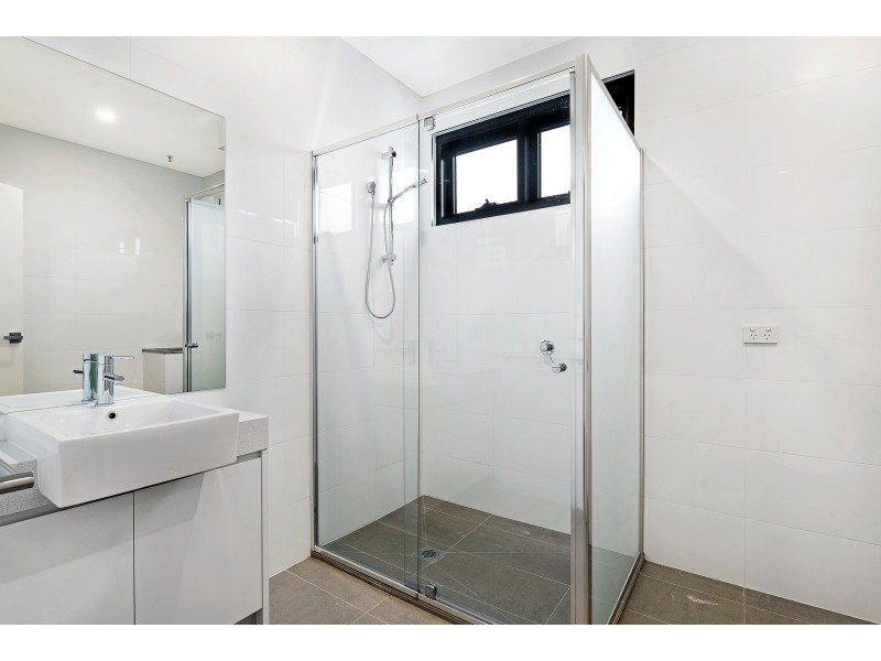 18/366 Pascoe Vale Road, Strathmore VIC 3041