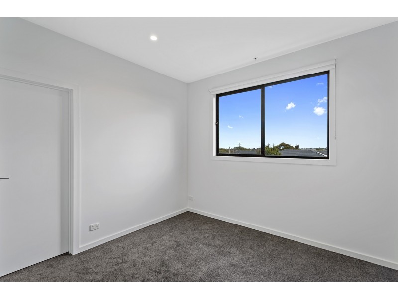 8/759 Gilbert Road, Reservoir VIC 3073
