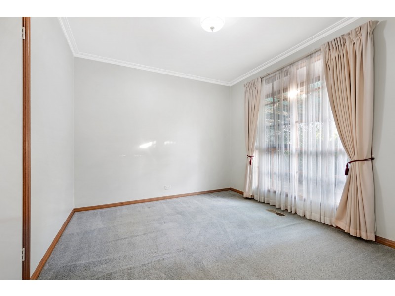32 Waverley Street, Aberfeldie VIC 3040