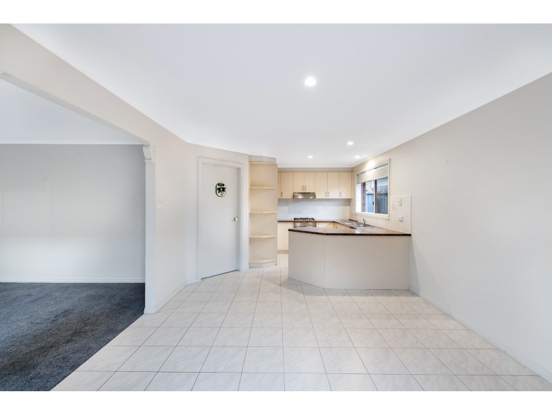 30A Clydesdale Road, Airport West VIC 3042