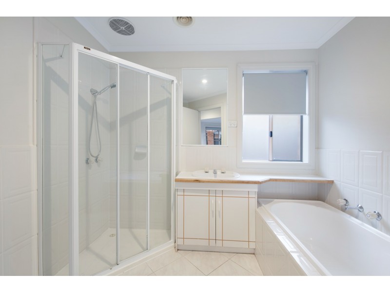 30A Clydesdale Road, Airport West VIC 3042