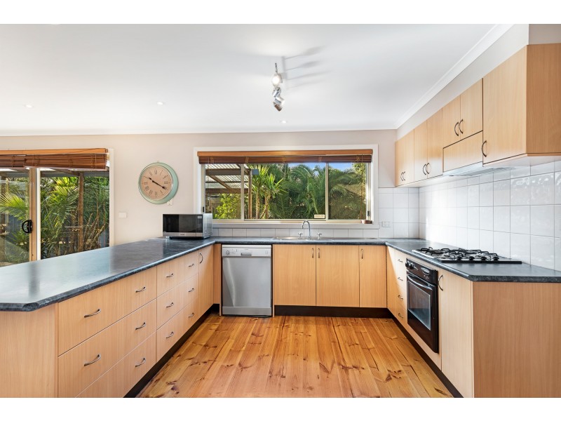10 Cooke Avenue, Hampton East VIC 3188