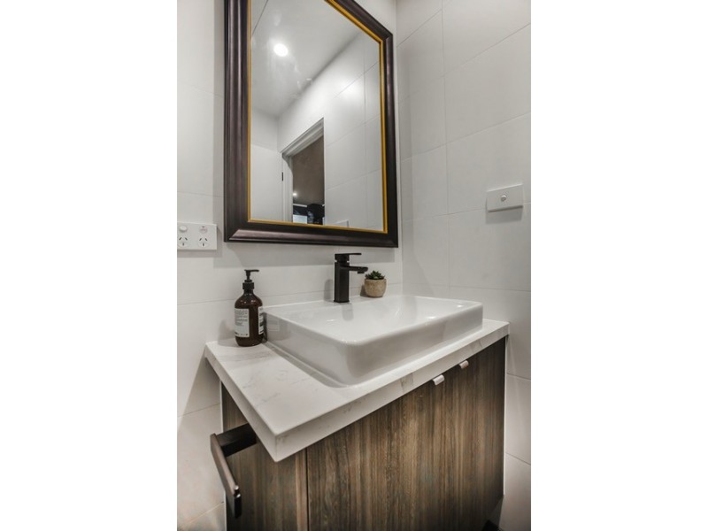 1/2 West Street, Brunswick VIC 3056