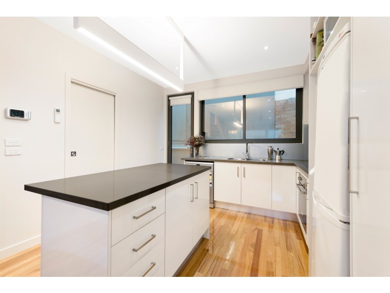 4/4 Florence Street Brunswick, Brunswick VIC 3056