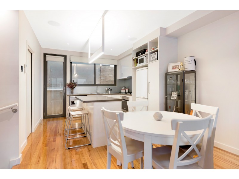 4/4 Florence Street Brunswick, Brunswick VIC 3056