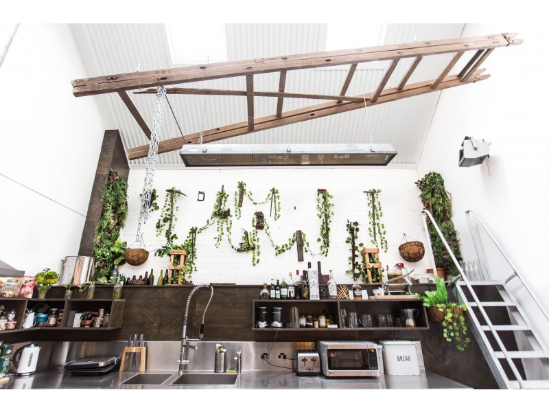 2 LUX WAY, Brunswick VIC 3056