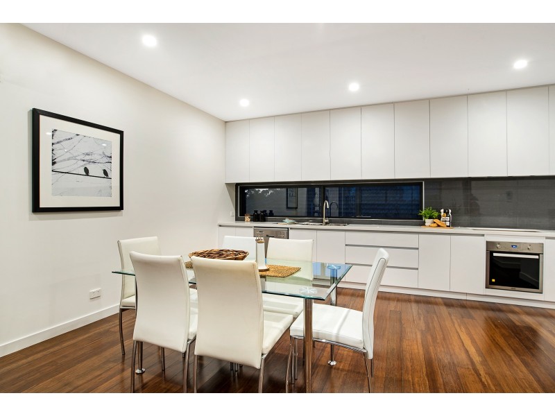 19  Railway Parade, Northcote VIC 3070