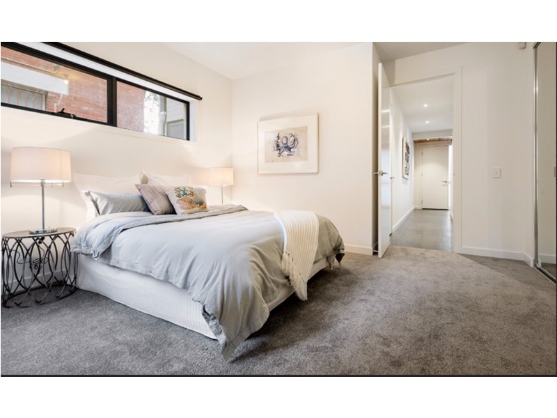 9 Clifford Place, Clifton Hill VIC 3068