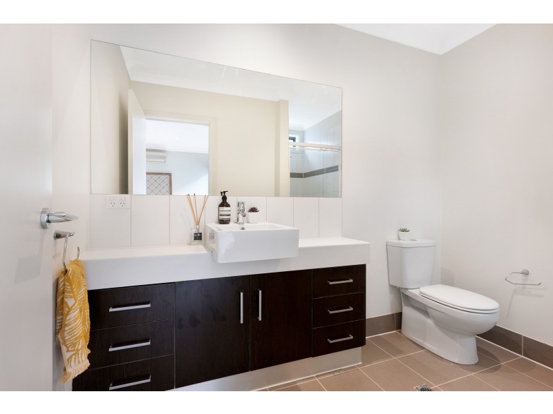 3F Florence Street, Brunswick VIC 3056