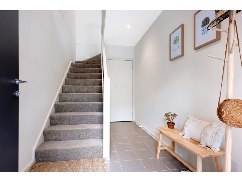 3F Florence Street, Brunswick VIC 3056