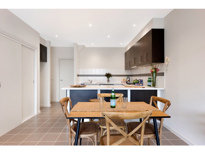 3F Florence Street, Brunswick VIC 3056