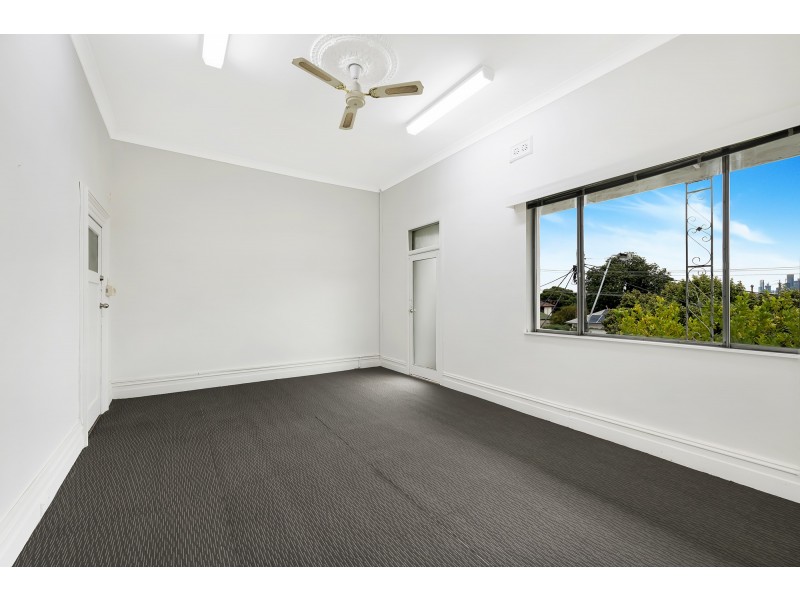 11 BLYTH STREET, Brunswick VIC 3056