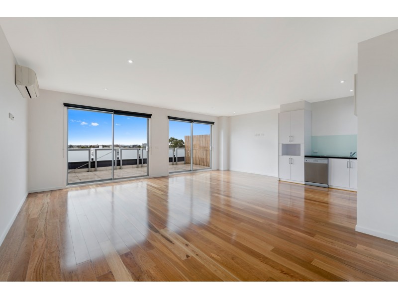 34/10 BREESE STREET, Brunswick VIC 3056