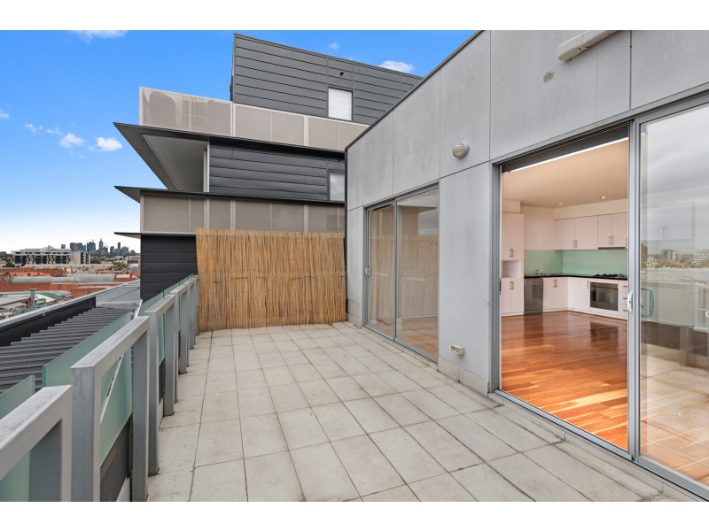 34/10 BREESE STREET, Brunswick VIC 3056