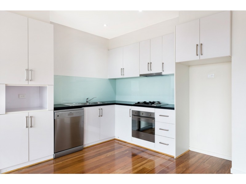 34/10 BREESE STREET, Brunswick VIC 3056